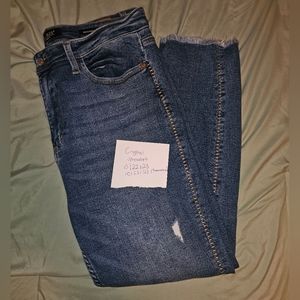 Judy Blue Size 15 Boy Friend Fit Skinny Jeans